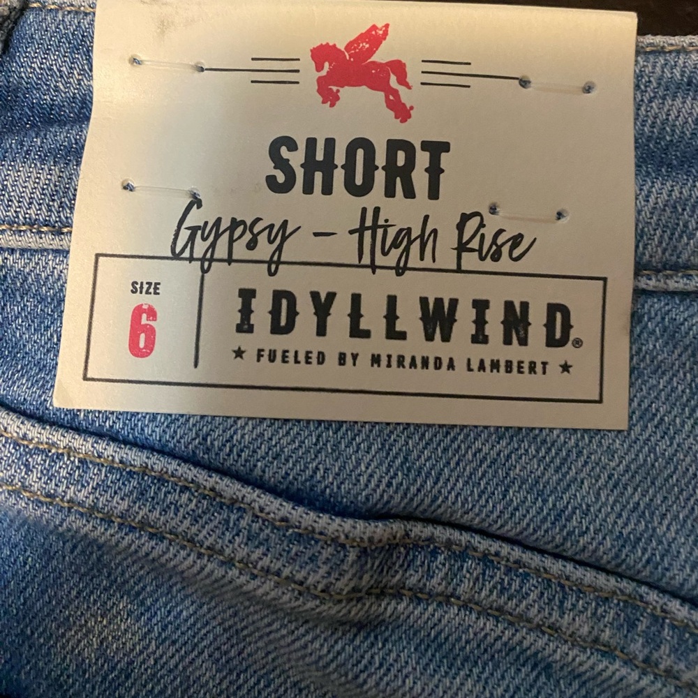 High Rise Shorts - Picture 3 of 3